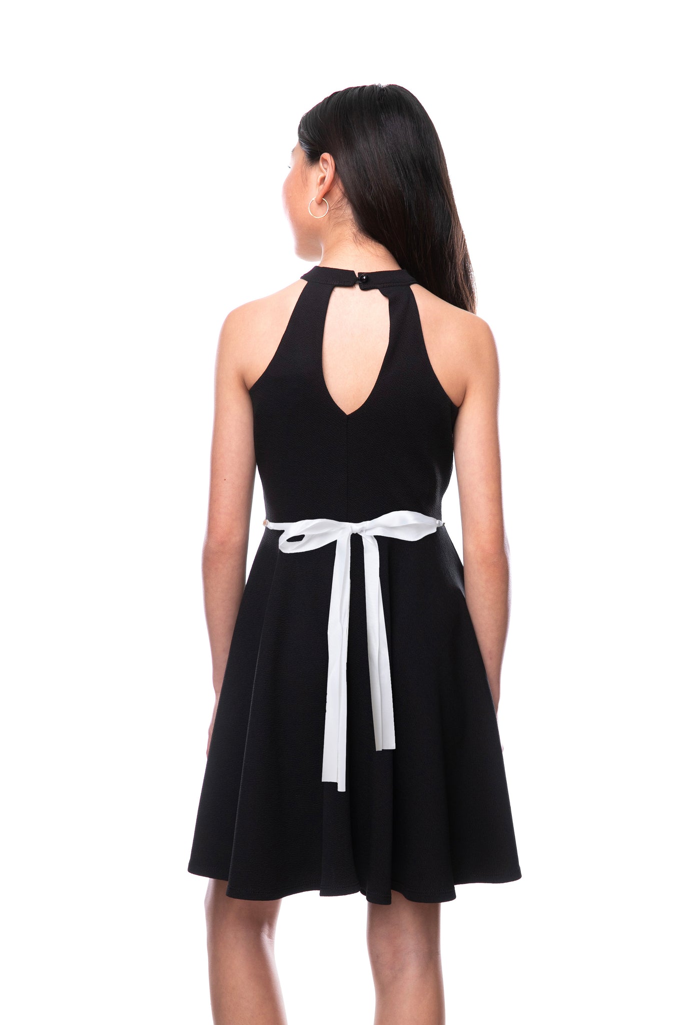 Un Deux Trois K5191 skater halter dress in longer length with belt – black